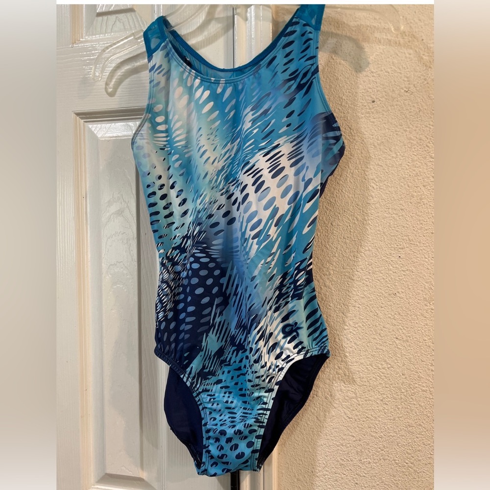 Womens GK Leo size Adult Medium